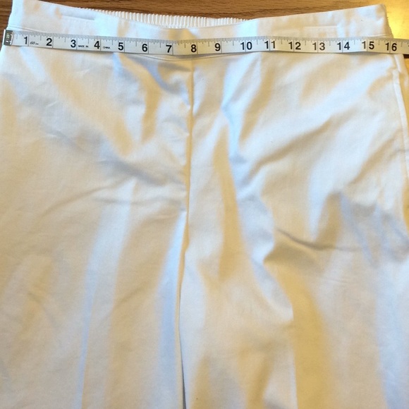 Alfred Dunner, Women’s, white, size 12P pants. - Picture 4 of 12